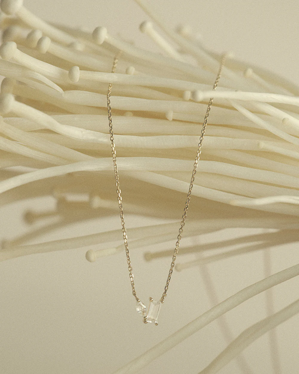 ALBA NECKLACE (9K GOLD) - Image 3