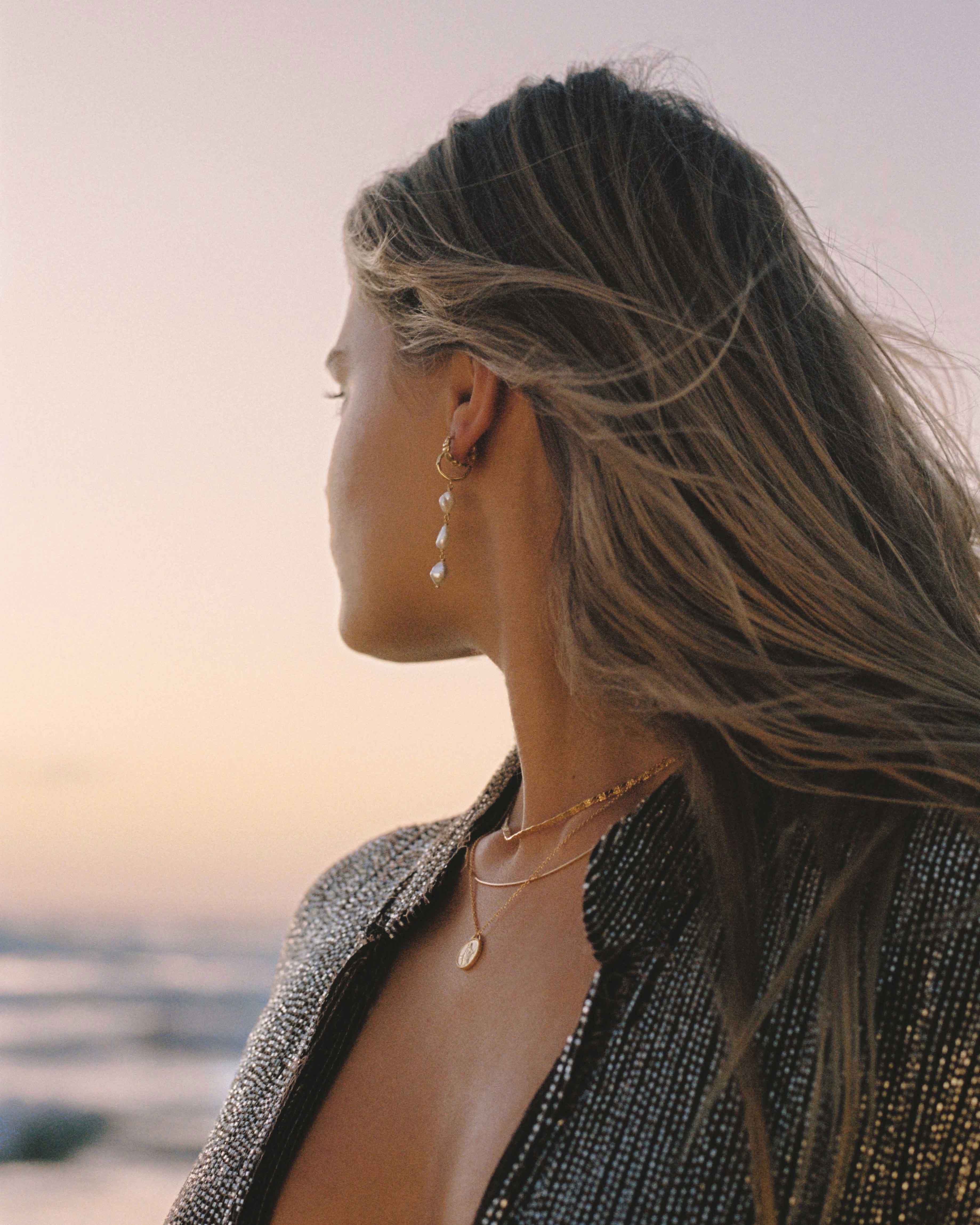 ALCHEMISE HOOPS (18K GOLD PLATED) - Image 3