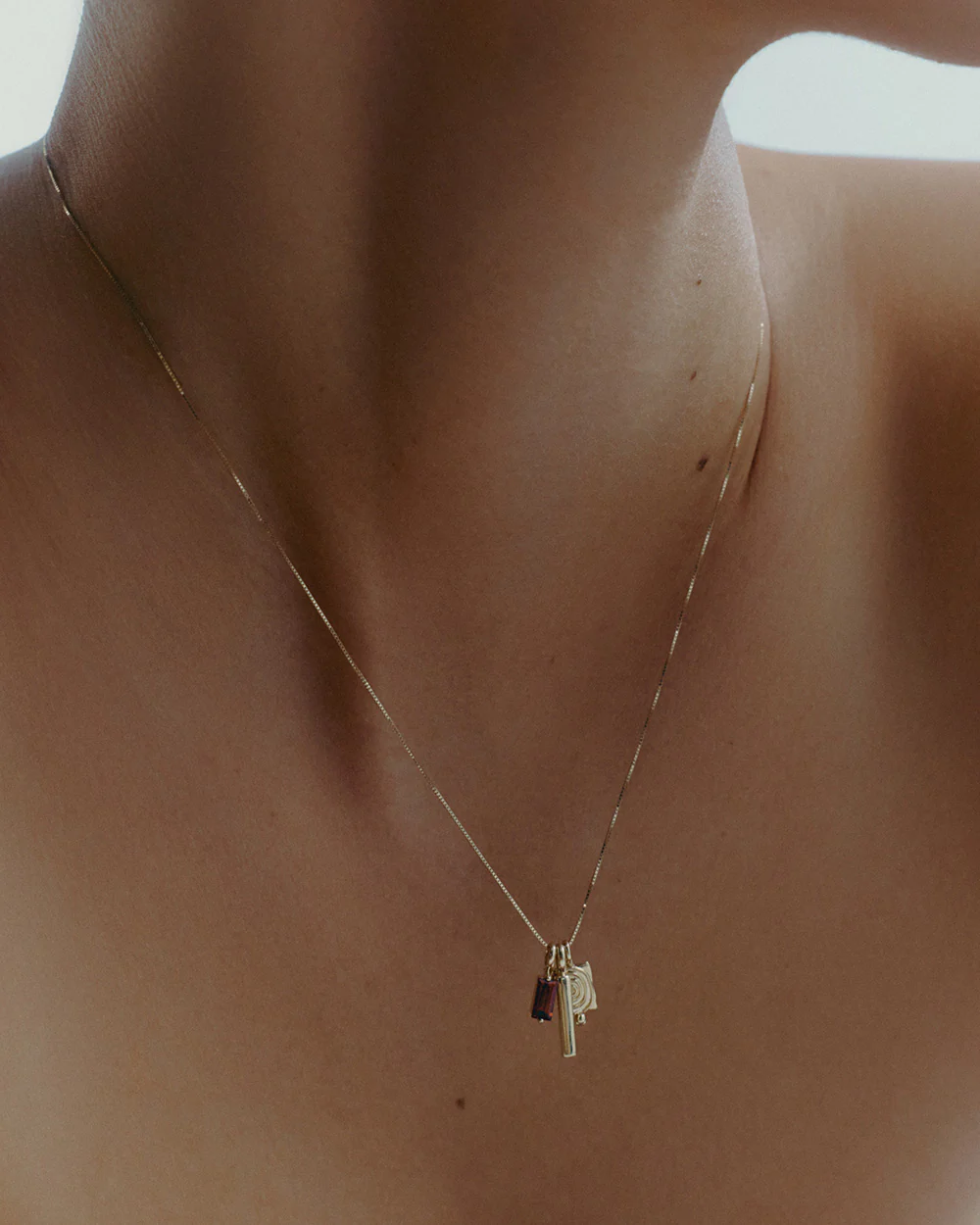ALCHEMY BAR CHARM (9K GOLD) - Image 3