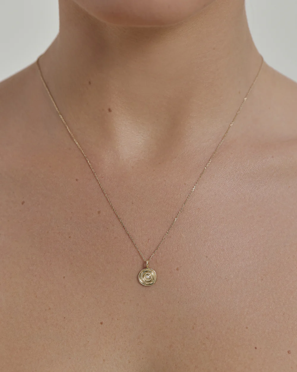 ASCEND CHARM (9K GOLD) - Image 6
