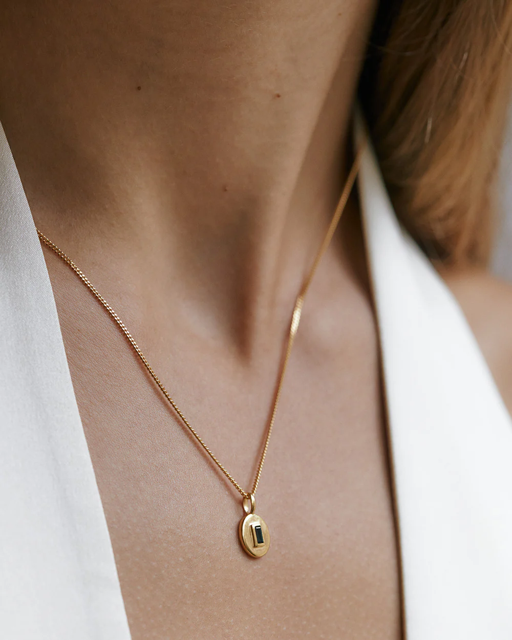 CENTRA NECKLACE (18K GOLD VERMEIL) - Image 6