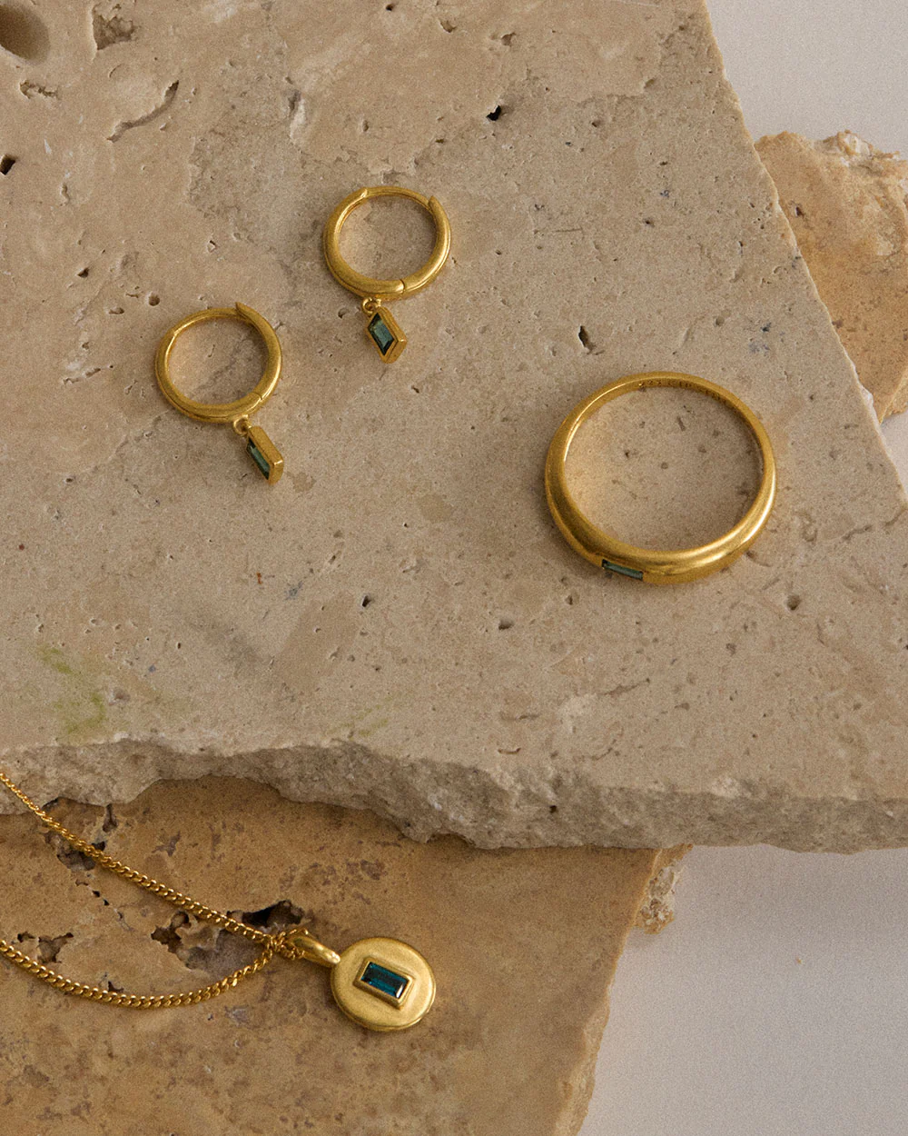 CENTRA RING (18K GOLD VERMEIL) - Image 4