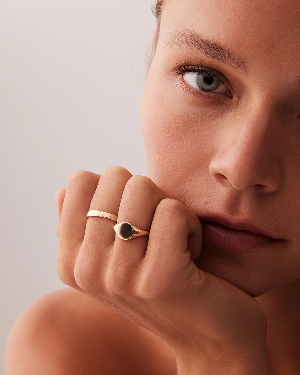CLASSIC SIGNET RING (9K GOLD) - Image 3