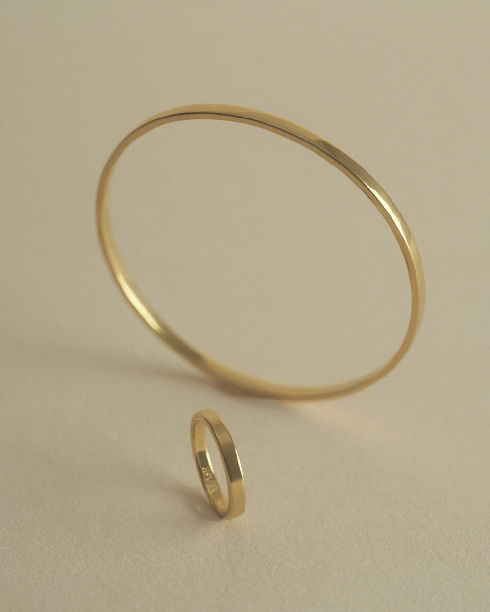 CONTOUR RING (18K GOLD VERMEIL) - Image 3