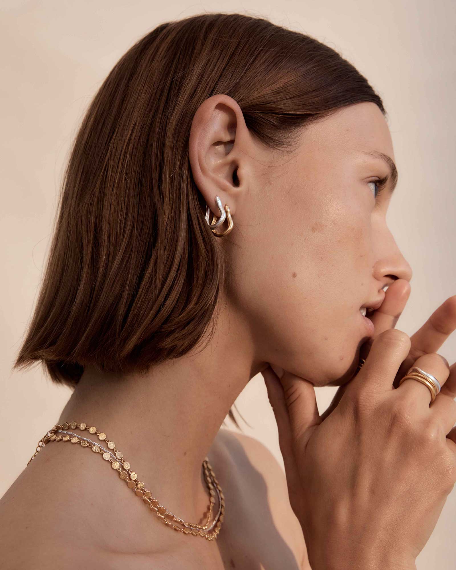 ECHO HOOPS (18K GOLD PLATED) - Image 6
