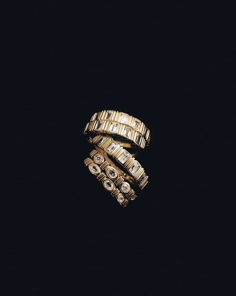 ELYSIUM OVAL SAPPHIRE RING (GOLD) - Image 2