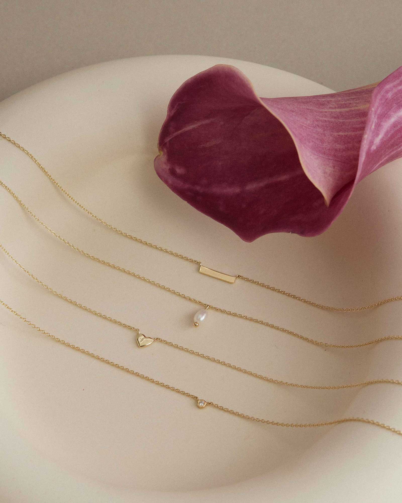 ENGRAVABLE PETITE BAR NECKLACE (9K GOLD) - Image 4