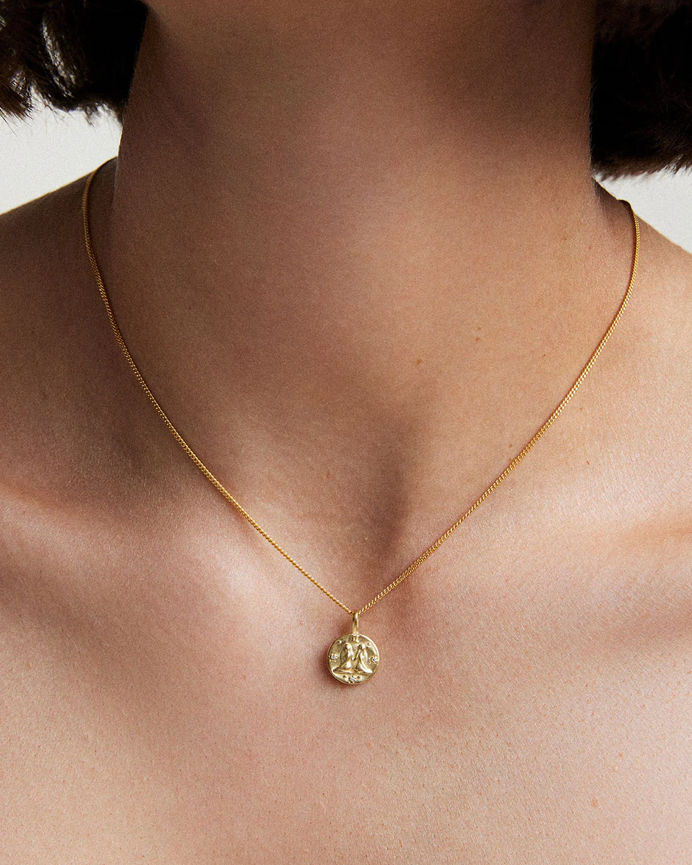 GEMINI PETITE ZODIAC (18K GOLD VERMEIL) - Image 3