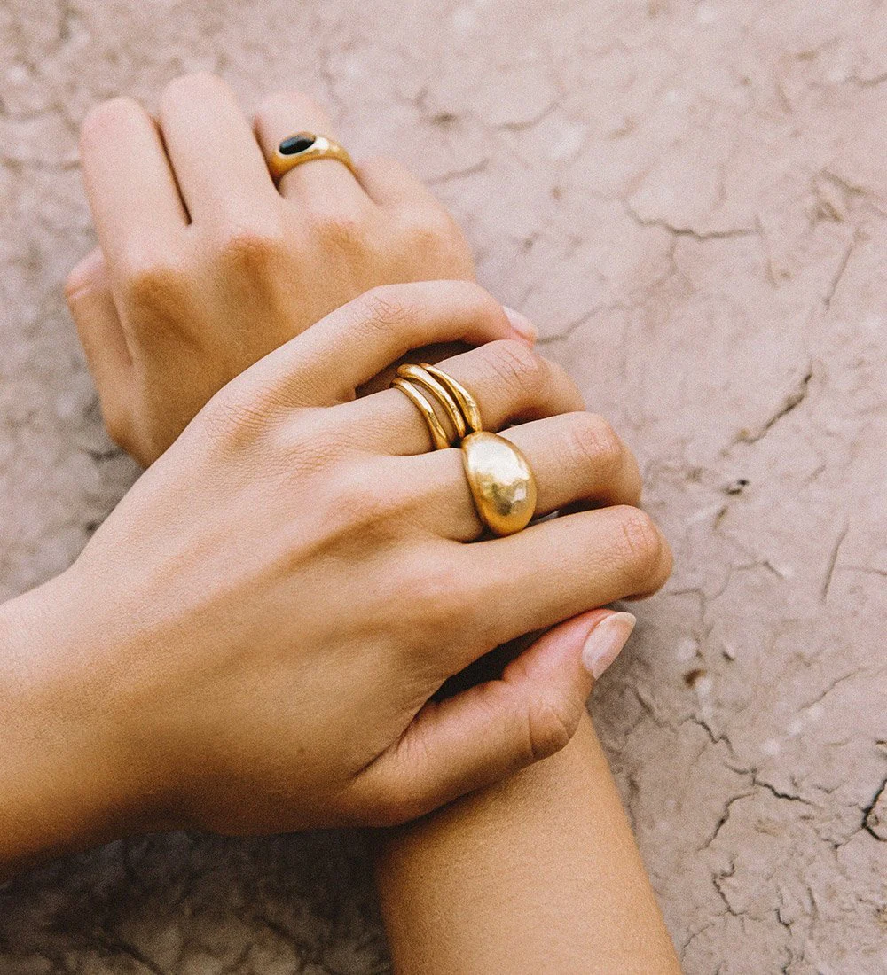 GOLDEN LIGHT DOME RING (18K GOLD VERMEIL) - Image 5