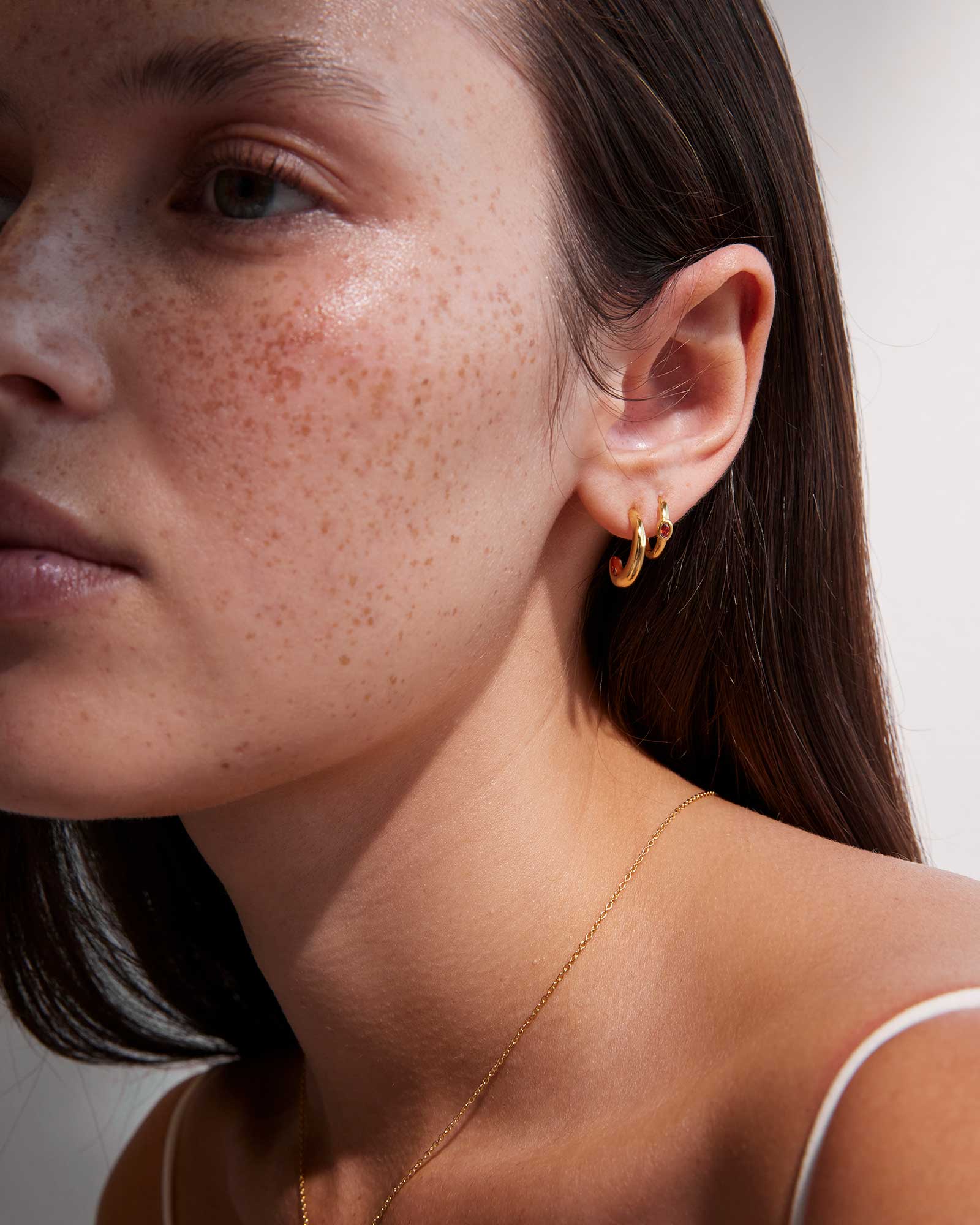 GRACE INFINITY HOOPS (18K GOLD PLATED) - Image 2