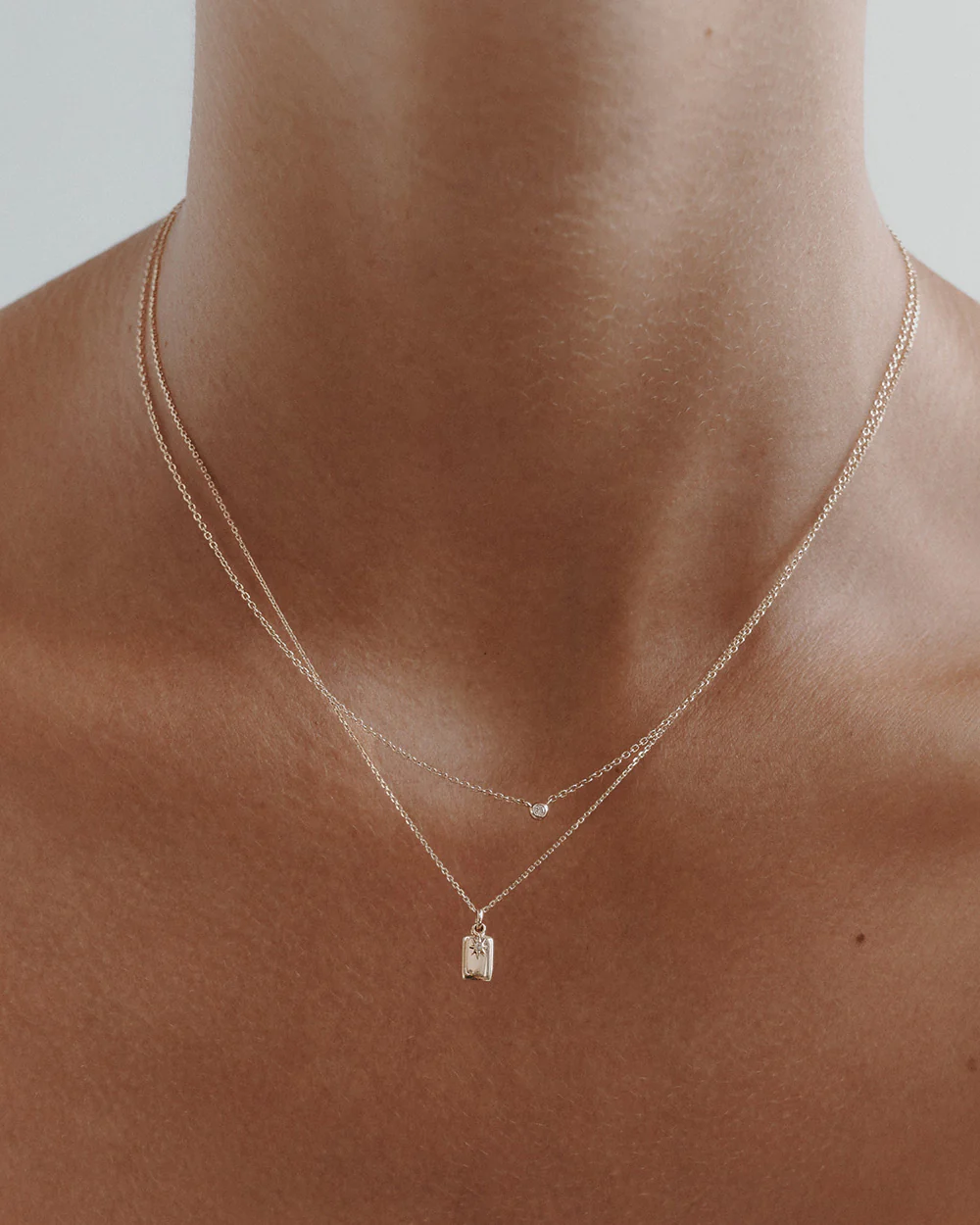 GUIDING STAR FINE NECKLACE (9K GOLD) - Image 3