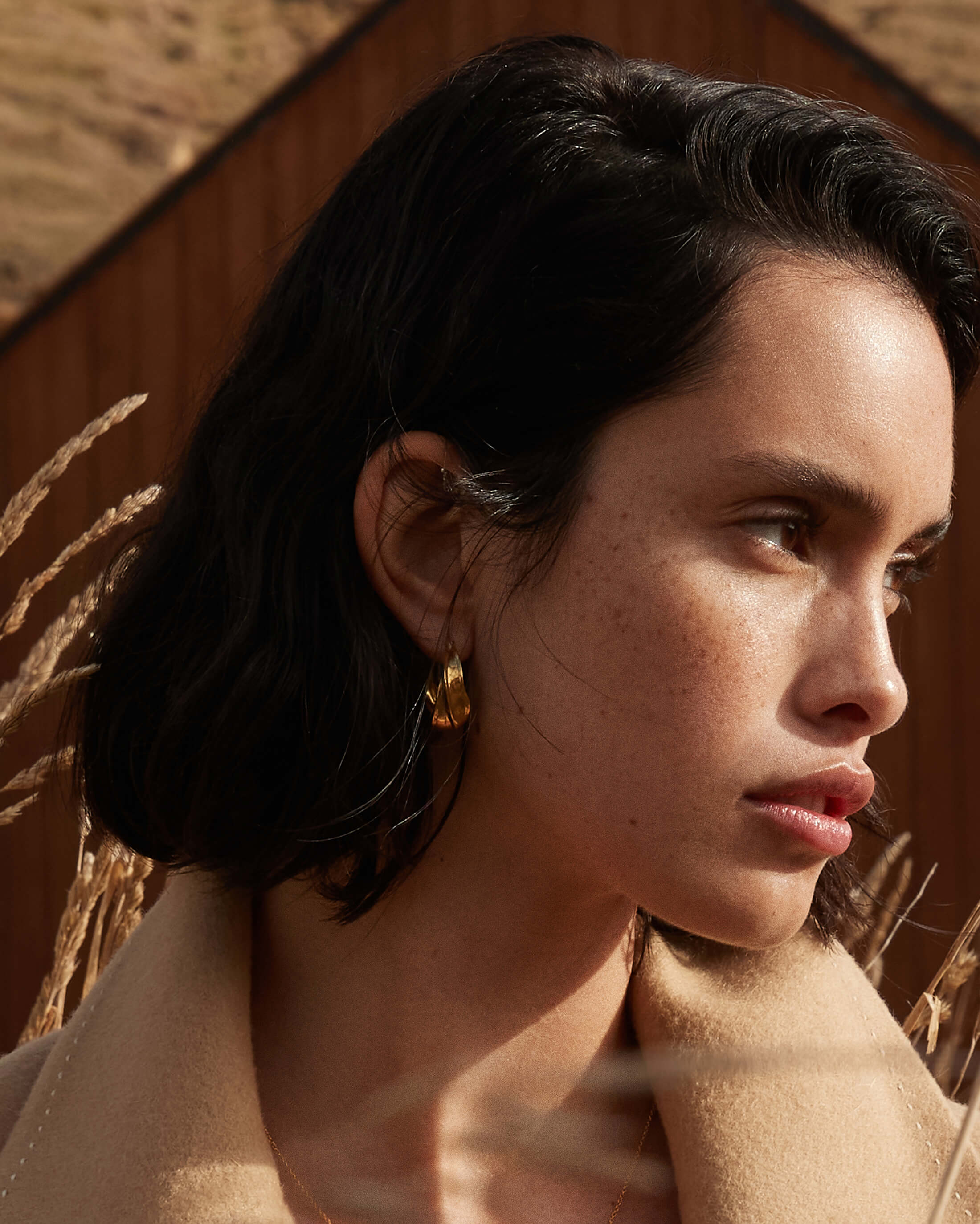 INTERTWINE HOOPS (18K GOLD PLATED) - Image 3