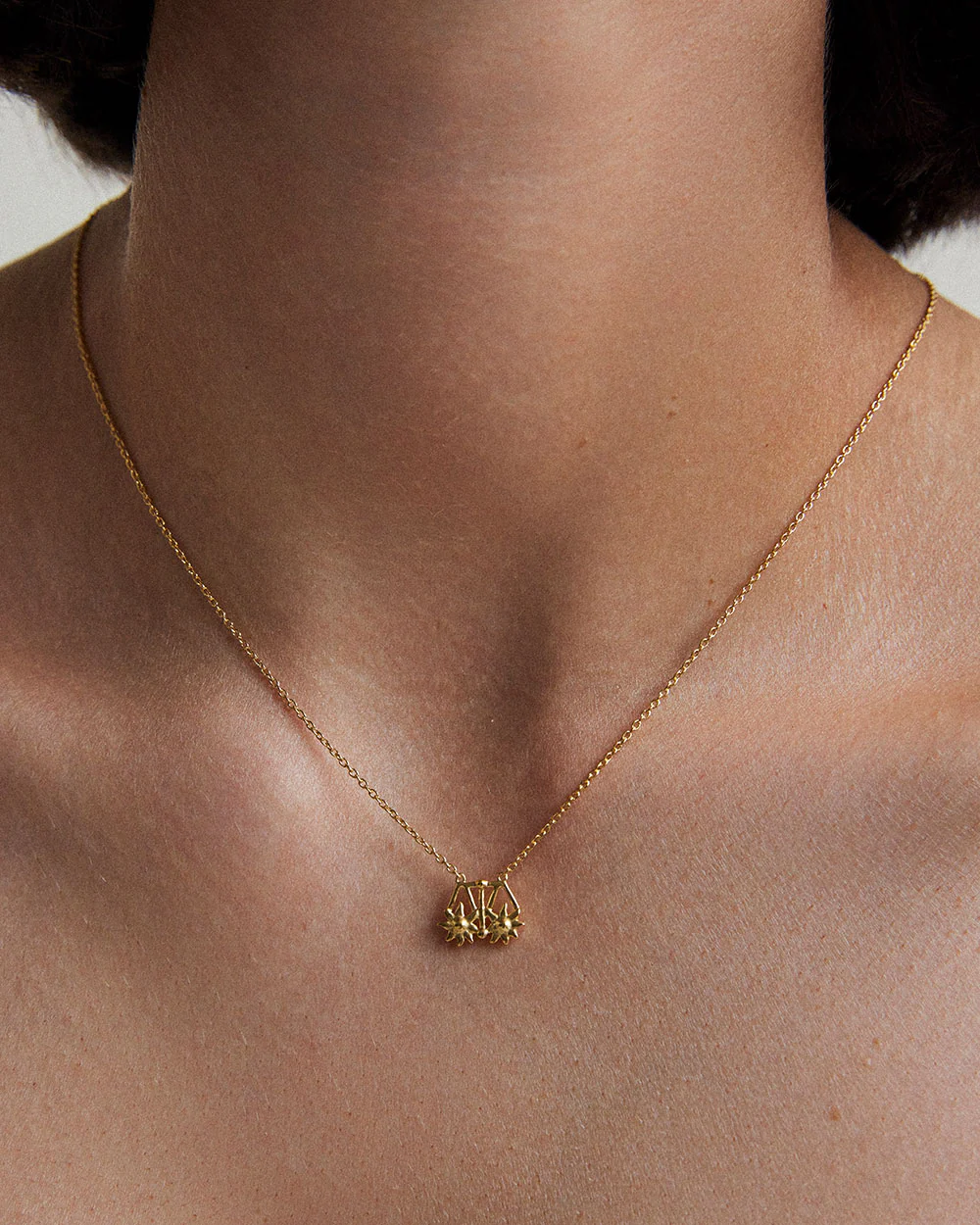 LIBRA STAR SIGN NECKLACE (18K GOLD VERMEIL) - Image 2