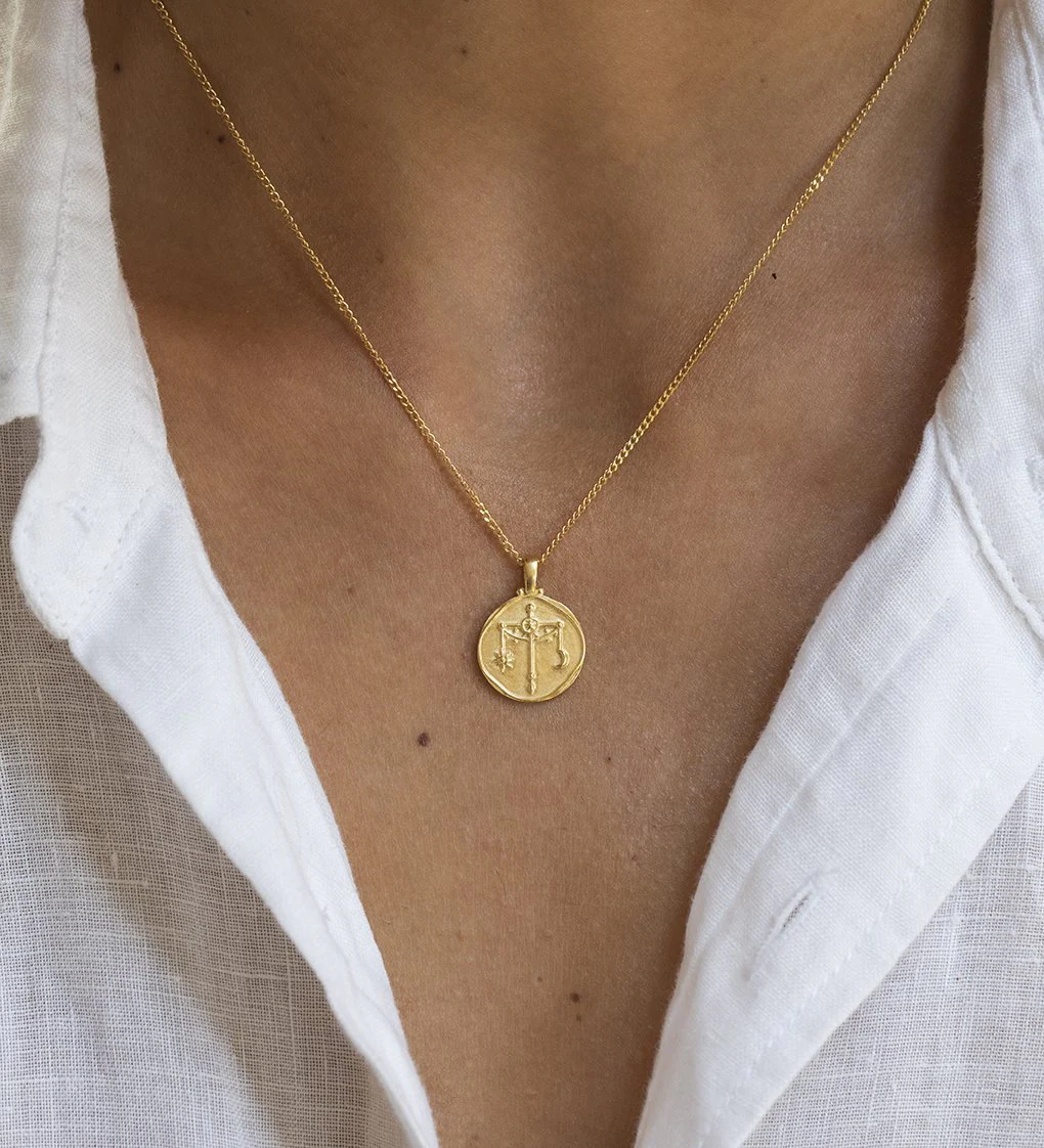 LIBRA ZODIAC NECKLACE (18K GOLD VERMEIL) - Image 2