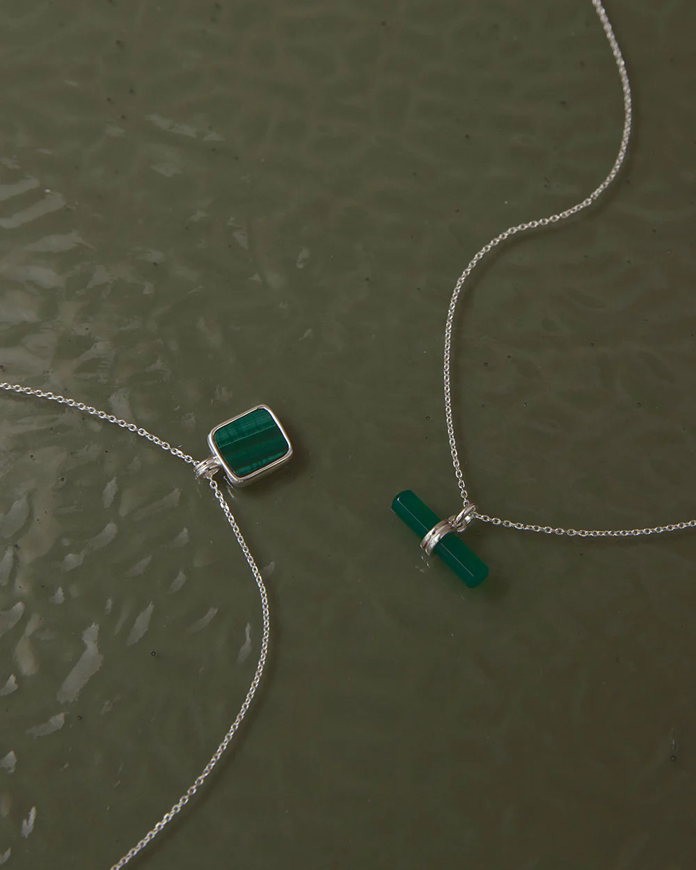 MALACHITE PENDANT NECKLACE (STERLING SILVER) - Image 2