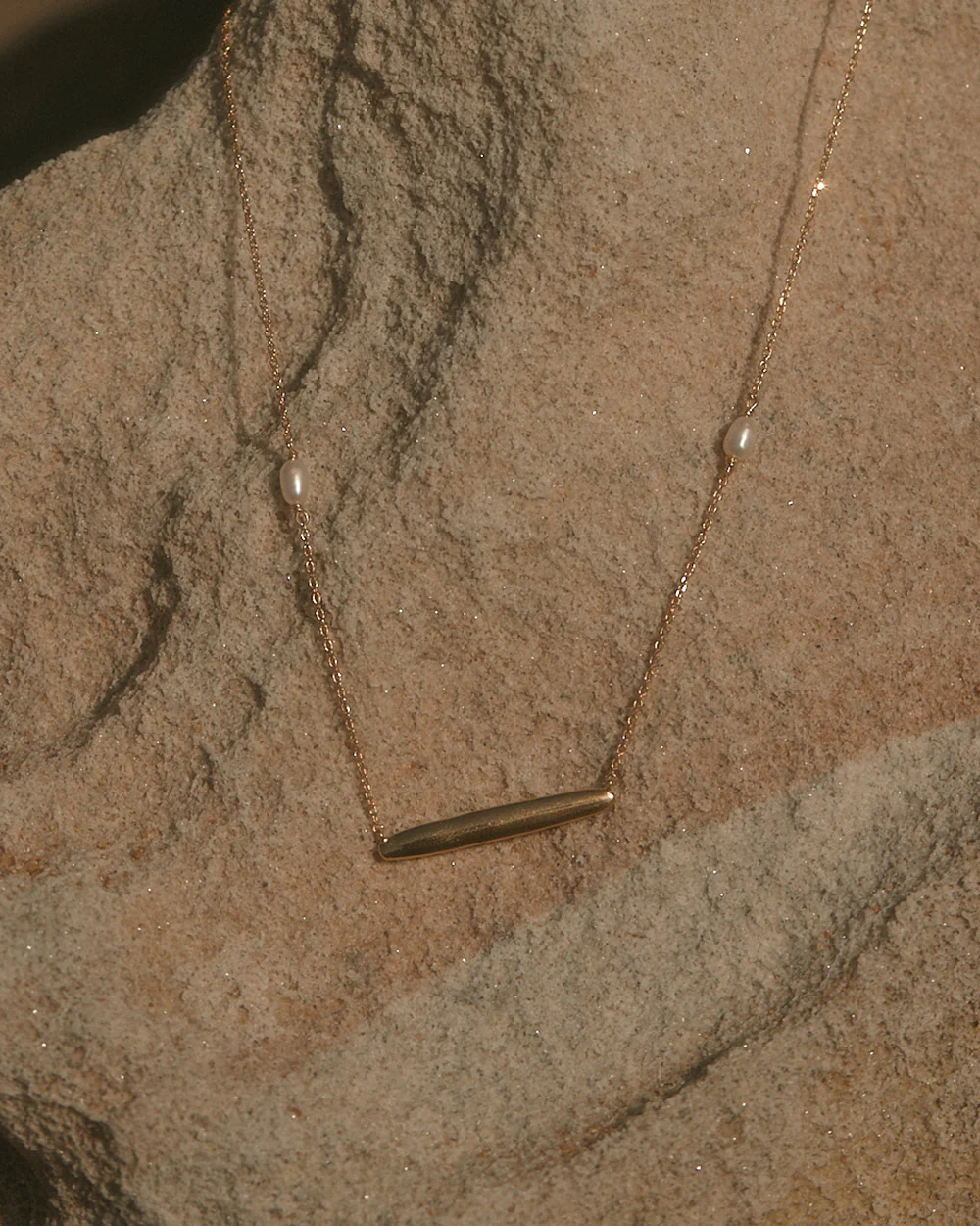 MARIS ENGRAVABLE NECKLACE (18K GOLD VERMEIL) - Image 5