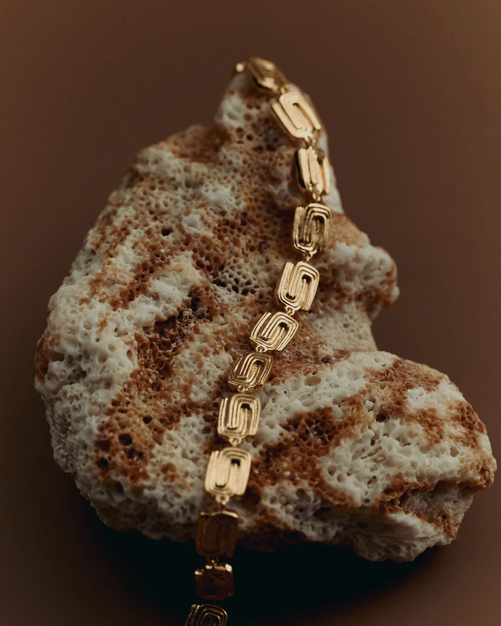 MONDO NECKLACE (18K GOLD PLATED) - Image 4