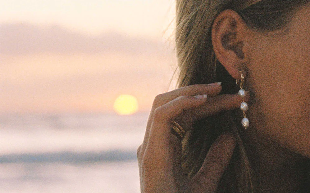 MOONRISE EARRINGS (18K GOLD PLATED) - Image 5