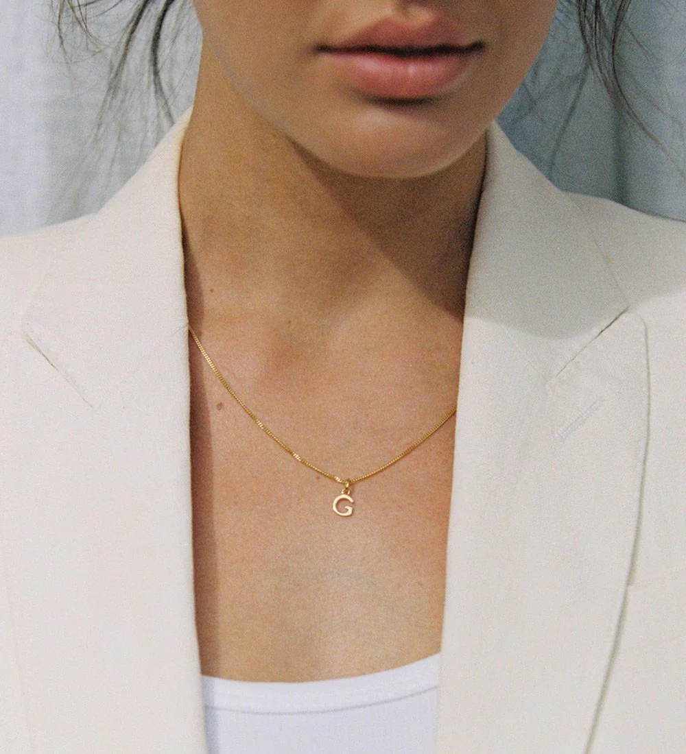 OUTLINE INITIAL A-Z (18K GOLD VERMEIL) - Image 2