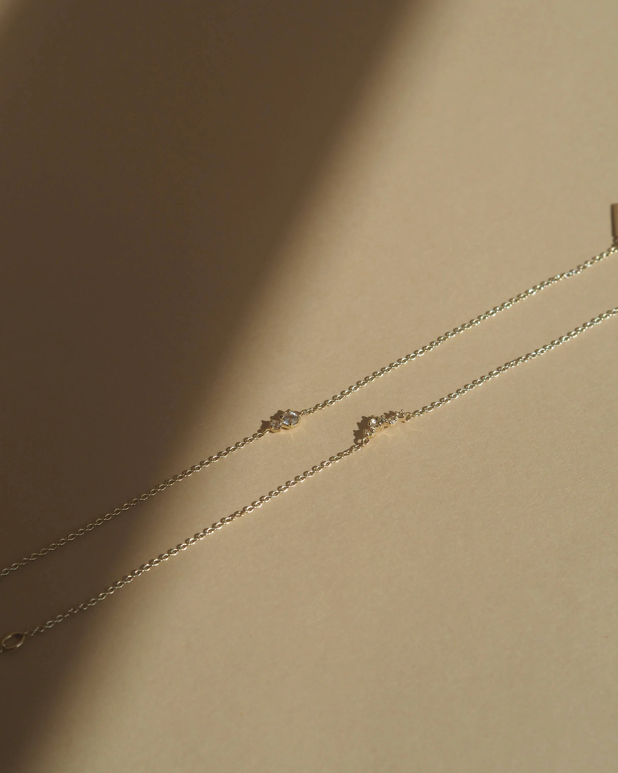 PALOMA TOPAZ BRACELET (9K GOLD) - Image 3