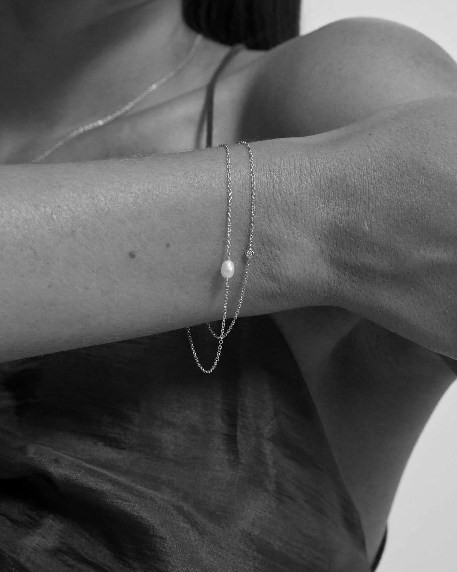 PETITE DIAMOND BRACELET (STERLING SILVER) - Image 3