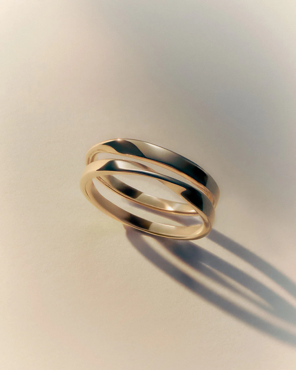 PETITE FOLD RING (9K GOLD) - Image 2