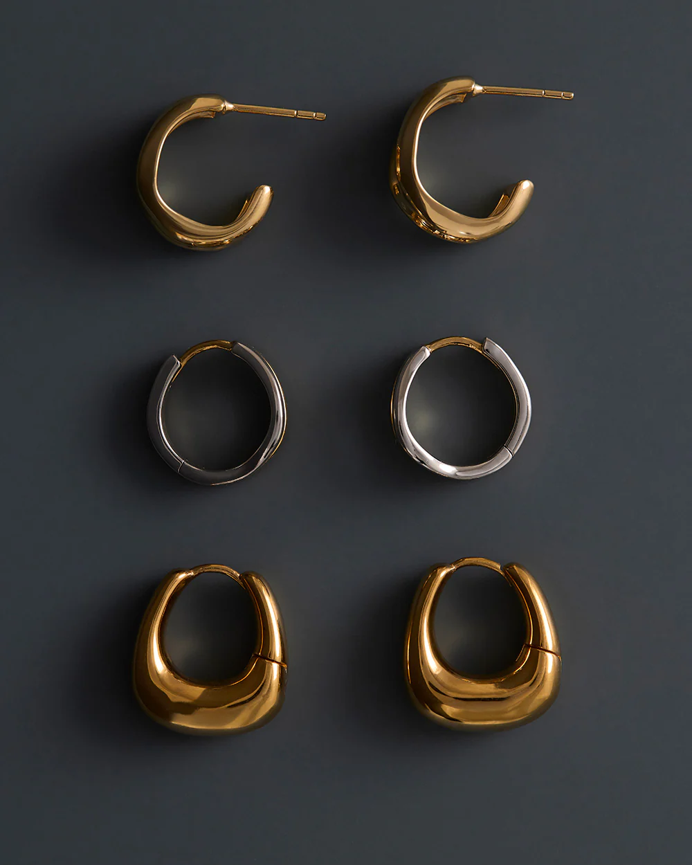 PRESENCE HOOPS (18K GOLD PLATED) - Image 4