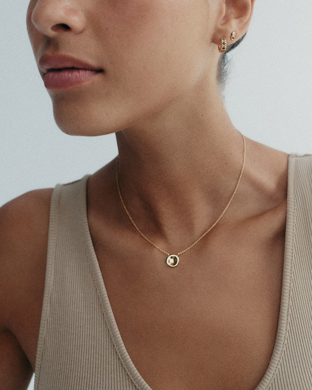 REMANENCE NECKLACE (18K GOLD PLATED) - Image 2
