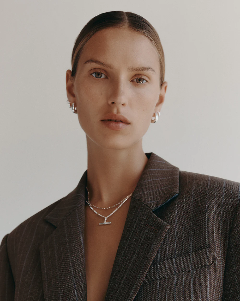 RHYTHM T-BAR NECKLACE (STERLING SILVER) - Image 3