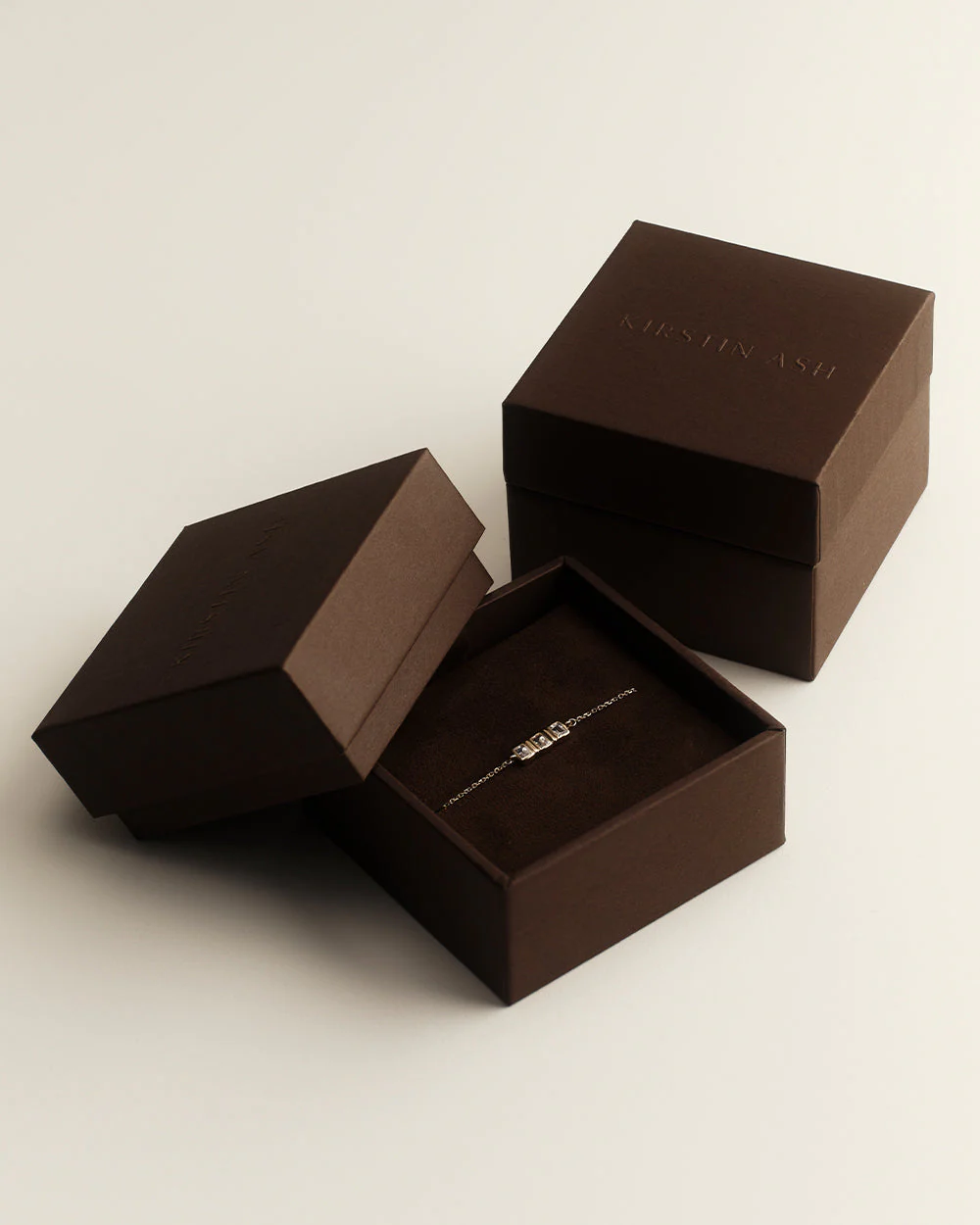 SENTIMENT BAR BRACELET (9K GOLD) - Image 7