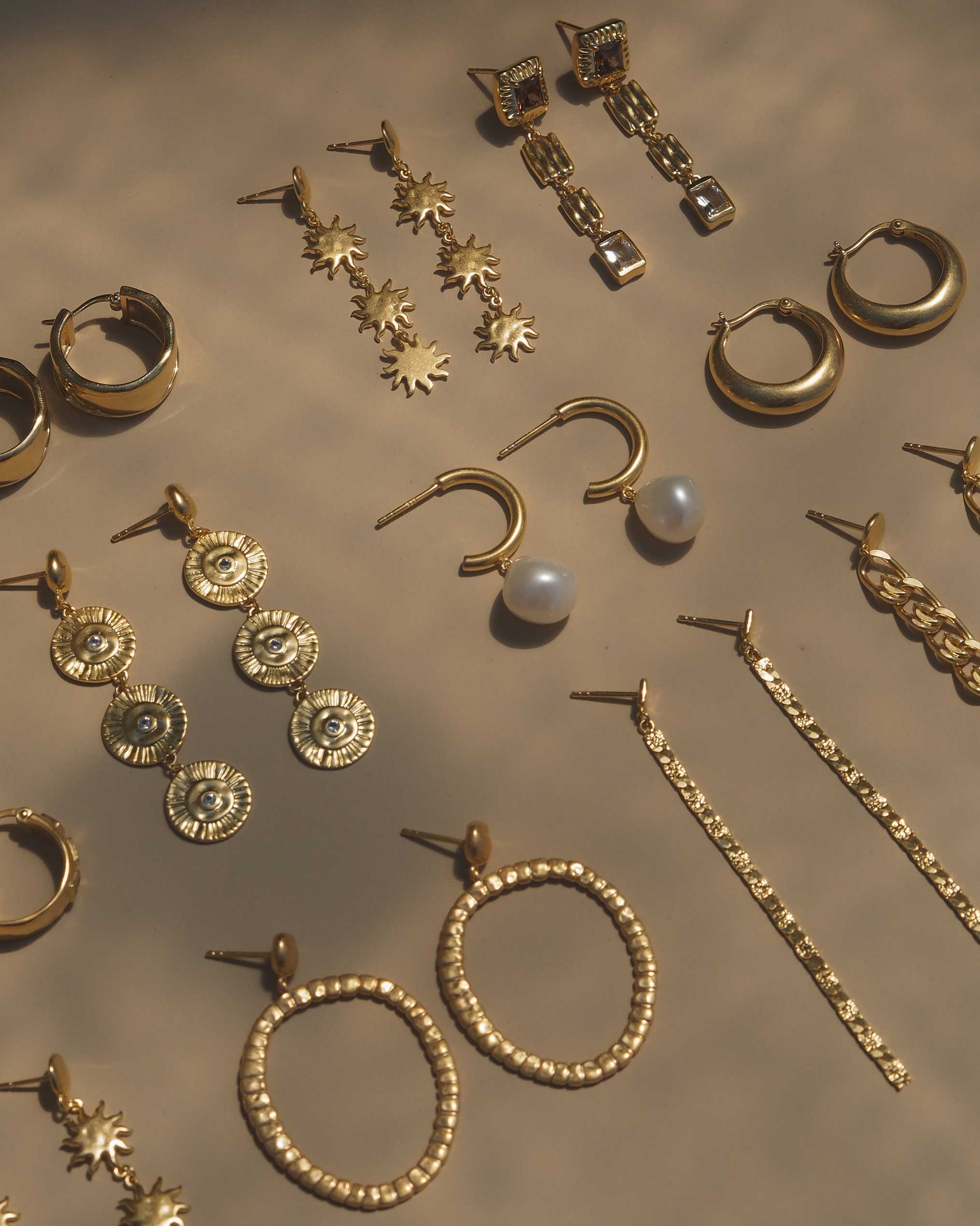 SOLIS EARRINGS (18K GOLD PLATED) - Image 5