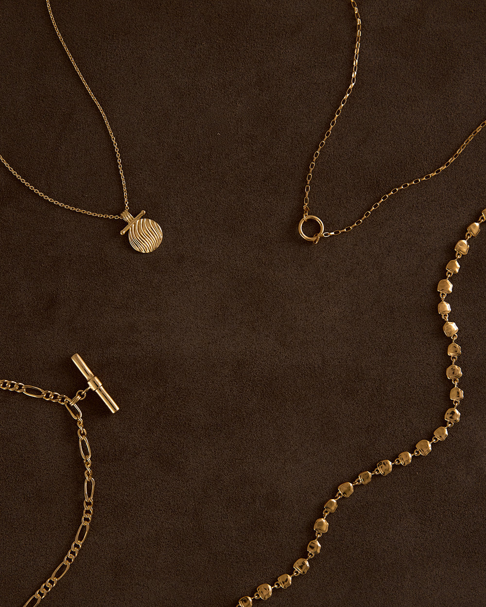 STILLNESS NECKLACE (18K GOLD PLATED) - Image 4