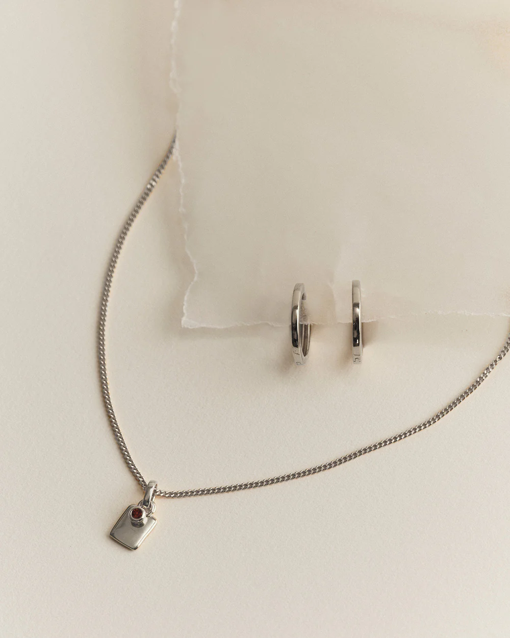 THE ENGRAVABLE BIRTHSTONE GIFT SET (STERLING SILVER)