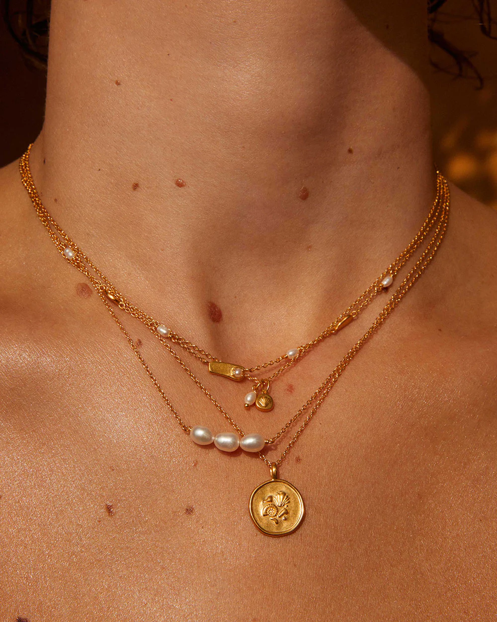 VACANZA NECKLACE (18K GOLD VERMEIL) - Image 6