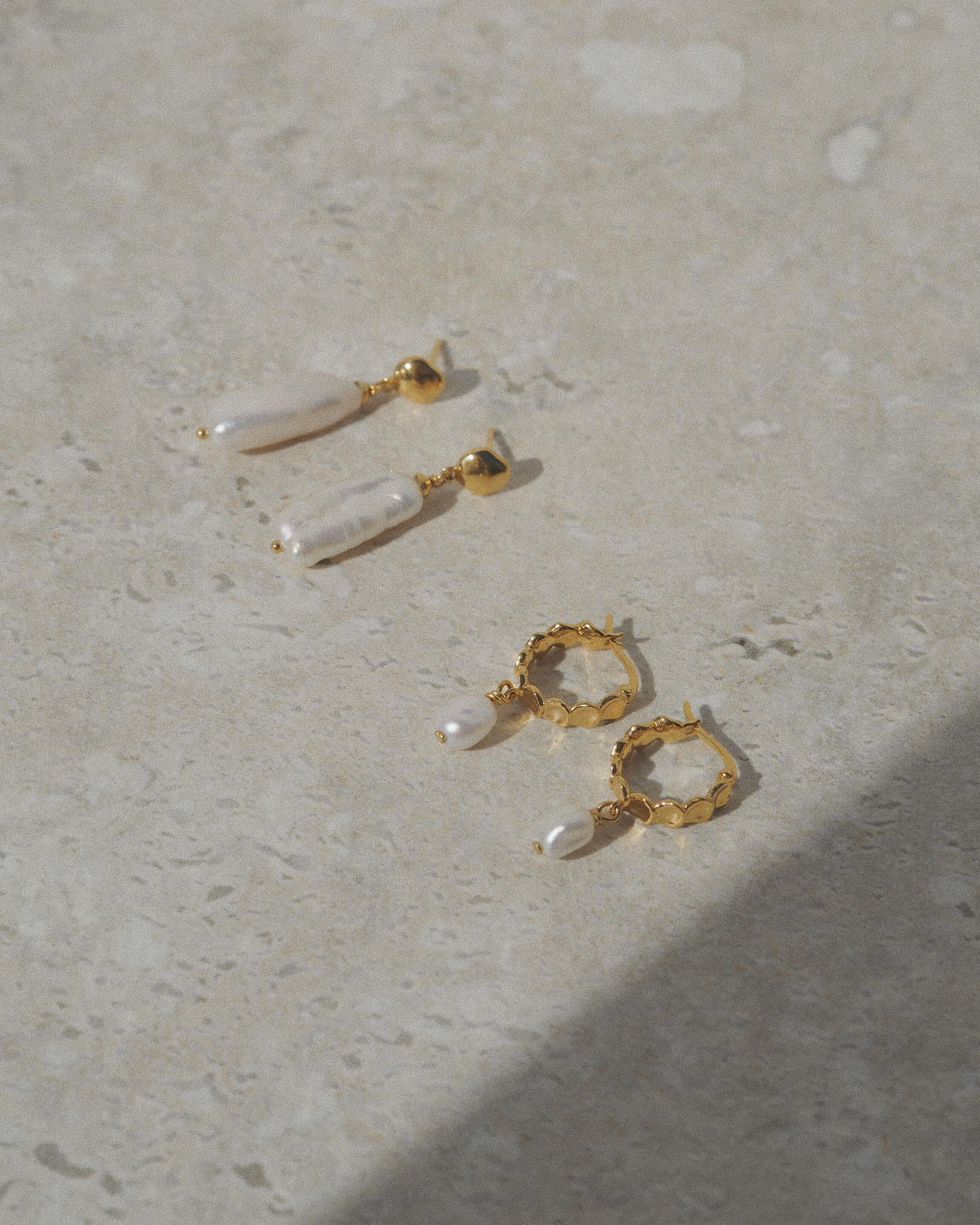 VACATION HOOPS (18K GOLD PLATED) - Image 4