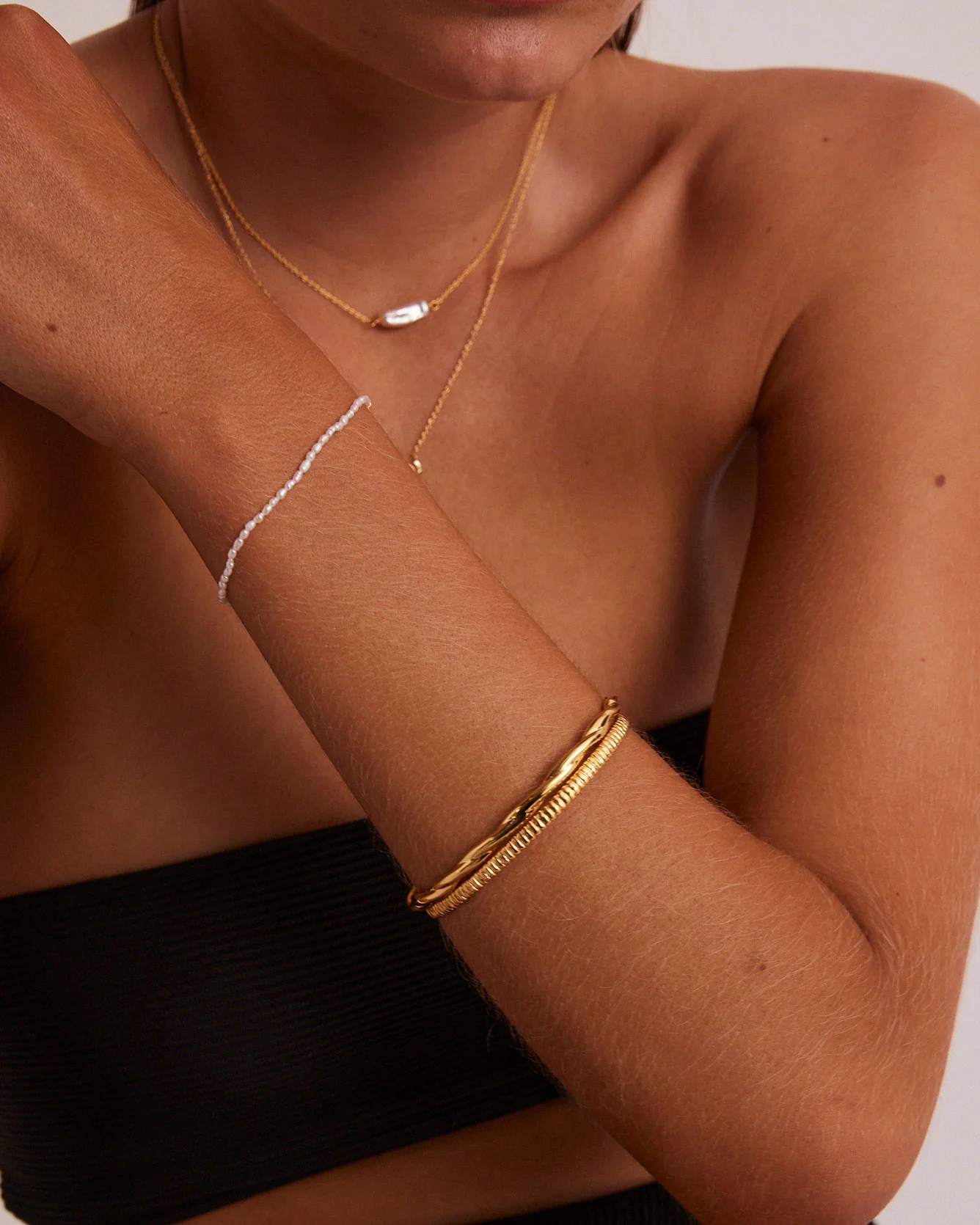 VACATION PEARL BRACELET (18K GOLD PLATED) - Image 2