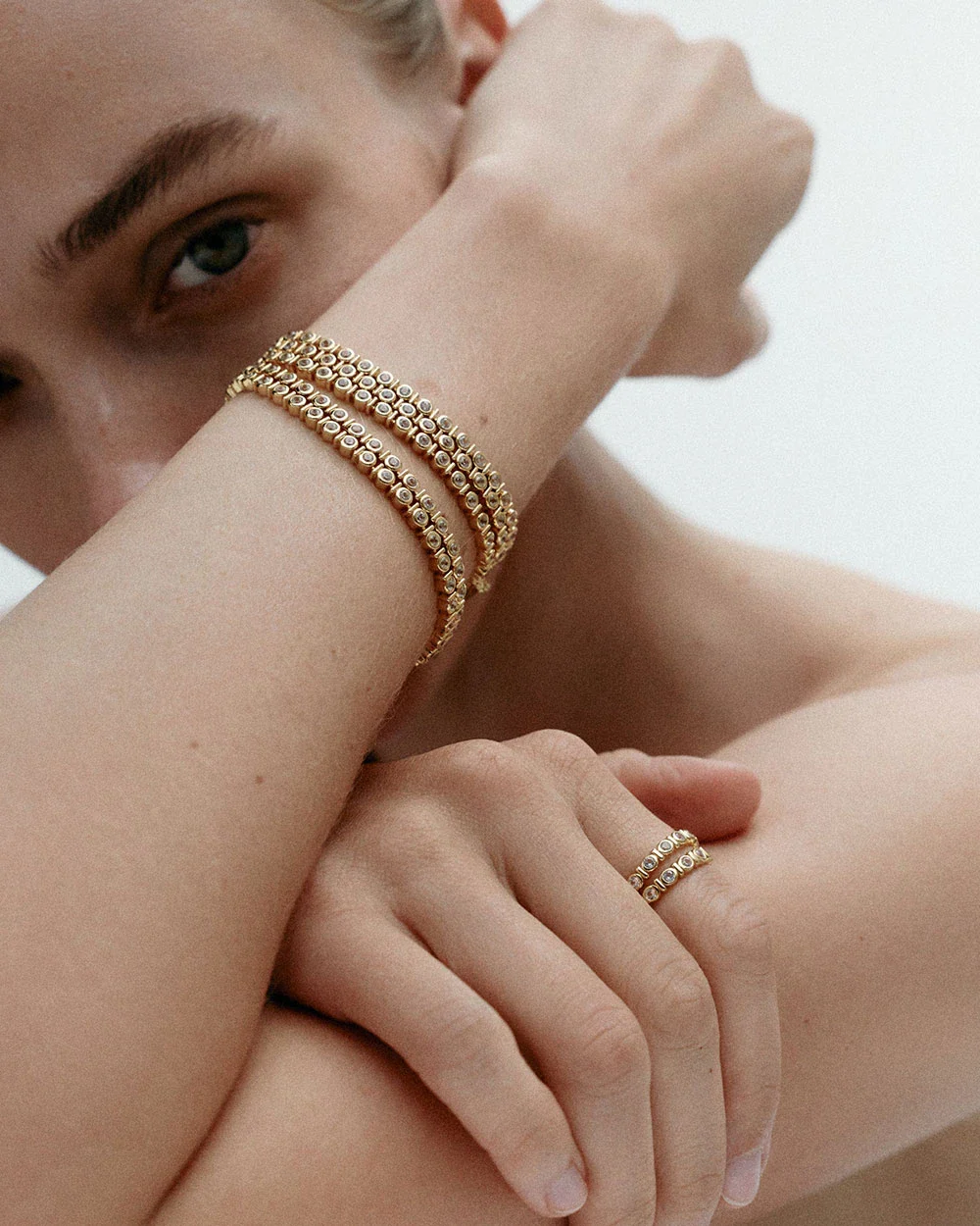 VALE TENNIS BRACELET (18K GOLD PLATED) - Image 2