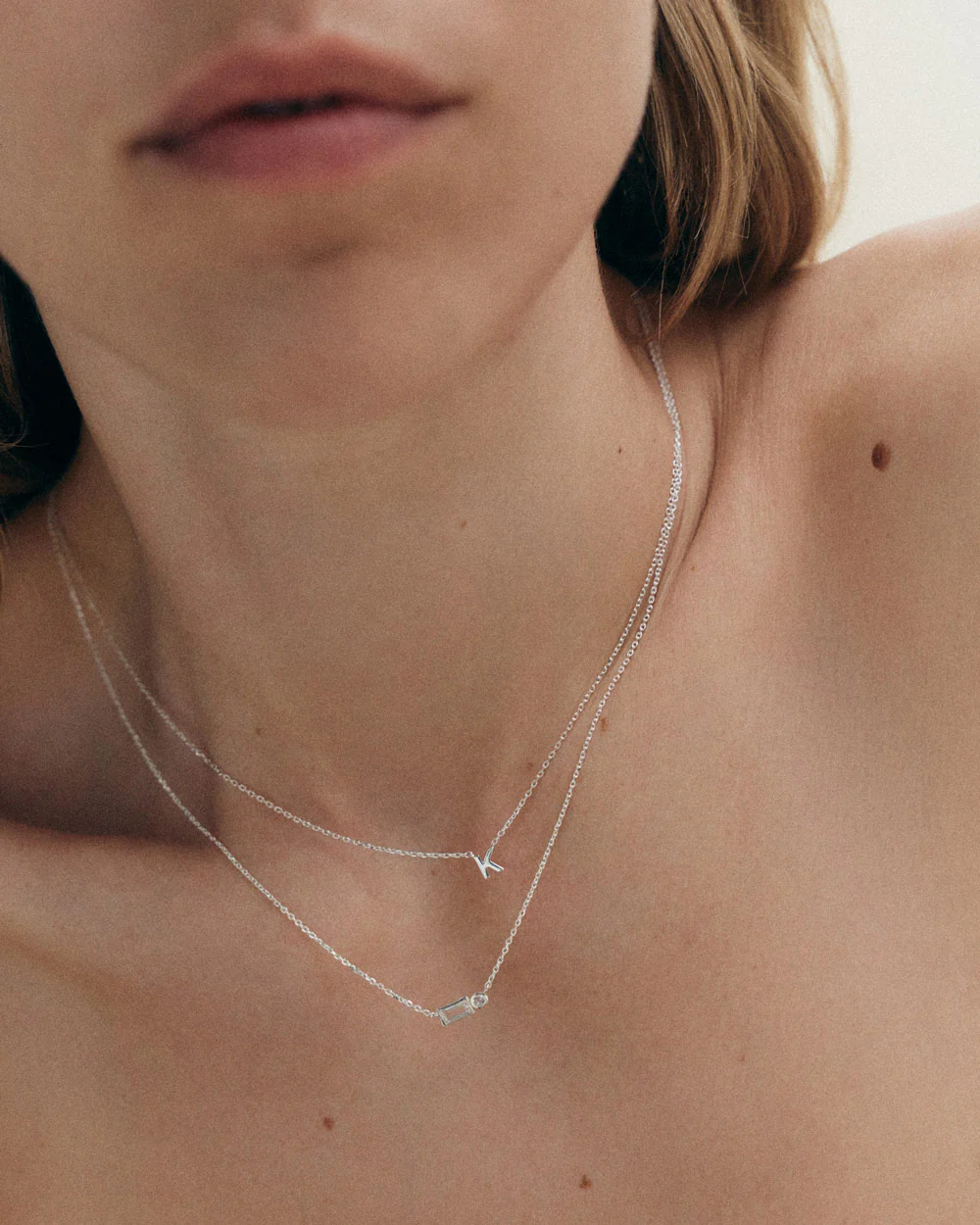 VANTAGE TOPAZ NECKLACE (STERLING SILVER) - Image 2