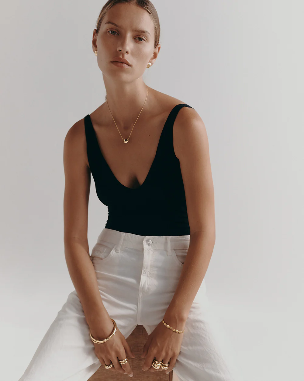 WITHIN MOTION NECKLACE (18K GOLD PLATED) - Image 6